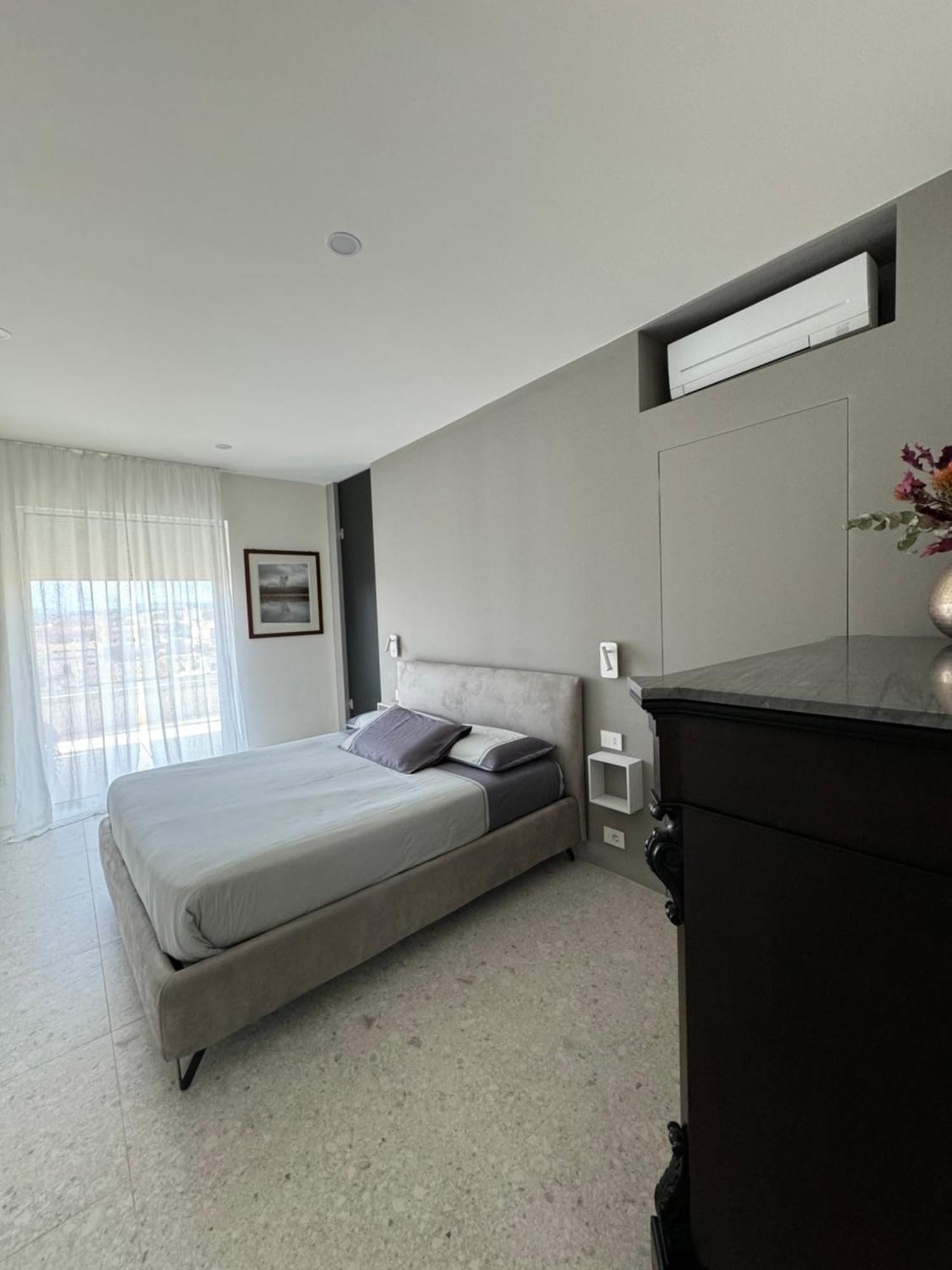 La Terrazza Sul Porto Bed & Breakfast Syracuse Exterior photo
