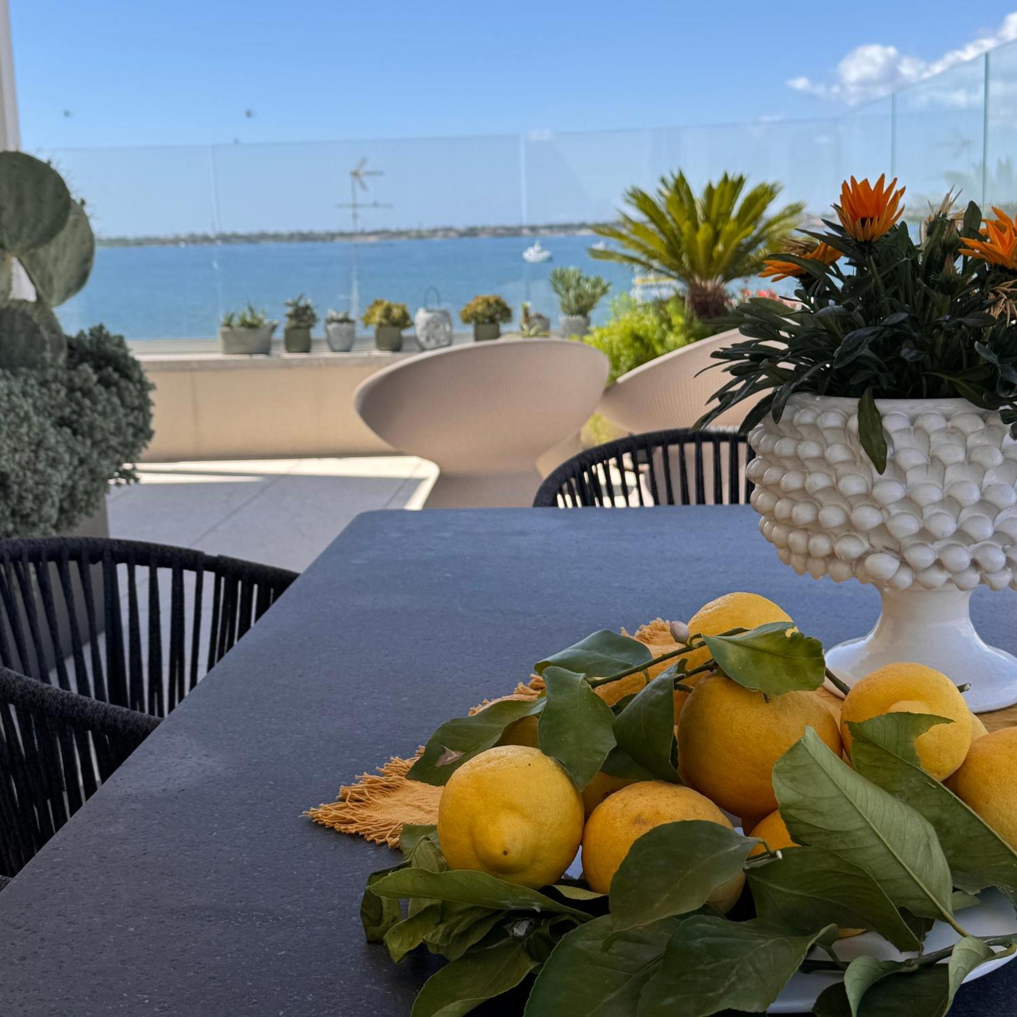 La Terrazza Sul Porto Bed & Breakfast Syracuse Exterior photo